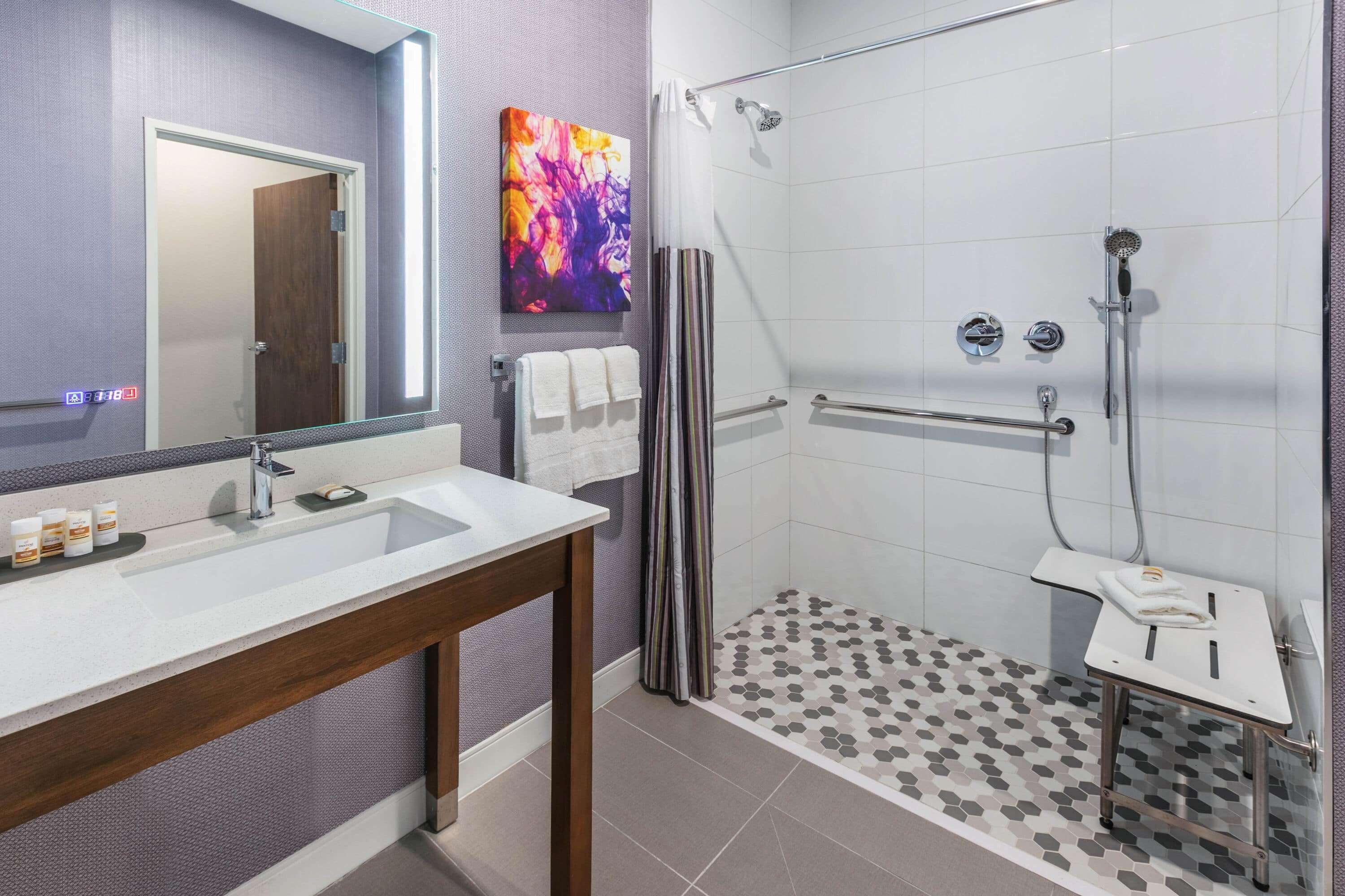 La Quinta Inn & Suites By Wyndham לואיסוויל מראה חיצוני תמונה