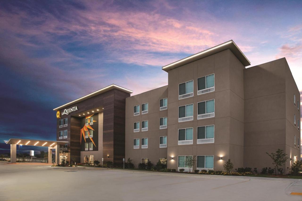 La Quinta Inn & Suites By Wyndham לואיסוויל מראה חיצוני תמונה